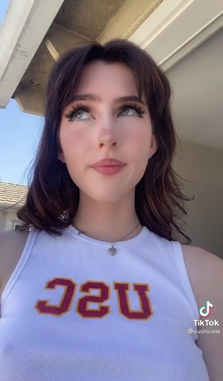 アジア人女性OnlyFans 無料 写真