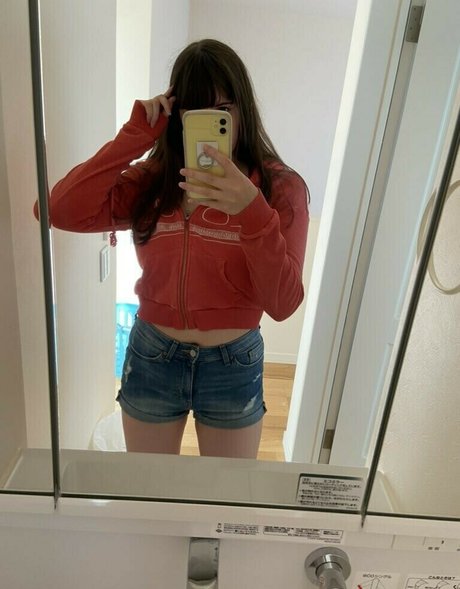 Lemon Sodas アダルトモデル 写真