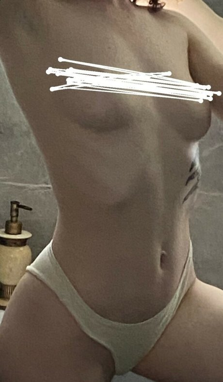 thelonelyraccoon 無料モデル 画像