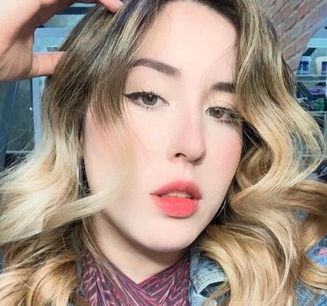 Karen De Lima アダルトモデル 写真