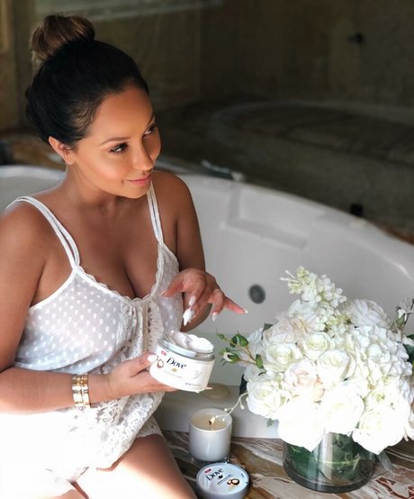 縛られたOnlyFans HD 画像