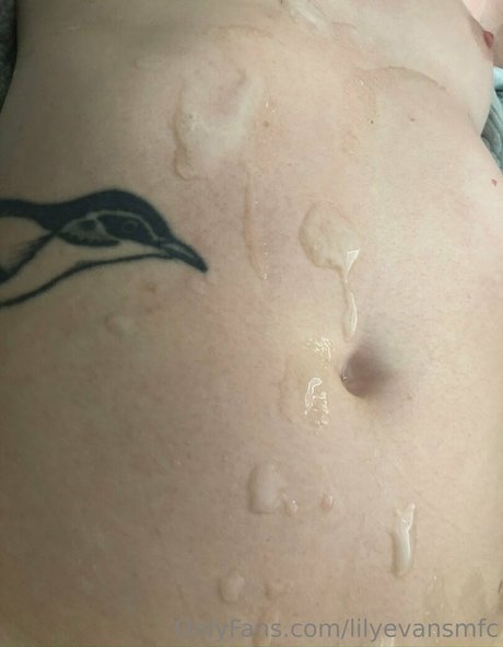 黒人ママオンリーファンズ ホットセクシー 写真