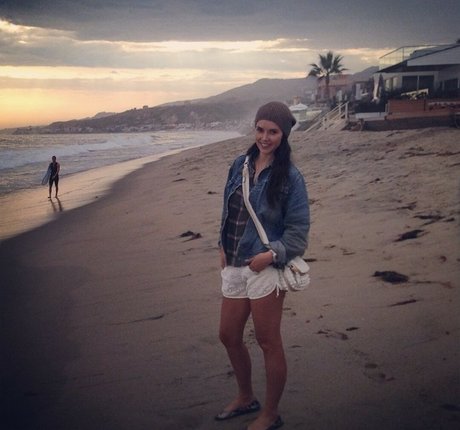 ソロオンリーファンズ 無料ポルノ アーカイブ