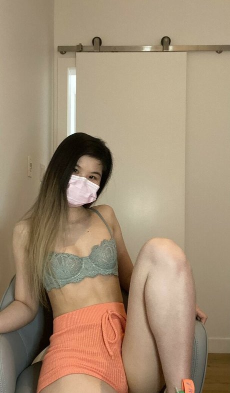 Kitty Gin トップモデル アーカイブ