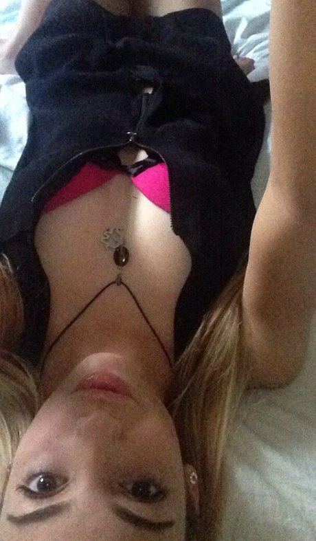 熟女 太め OnlyFans ポルノグラフィック 写真