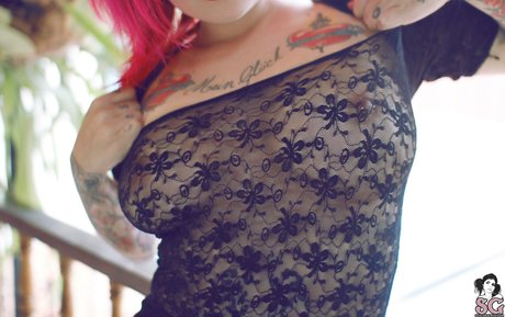 プッシータトゥーOnlyFans 無料 写真