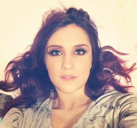 かわいいシーメールオンリーファンズ セクシー裸 アーカイブ