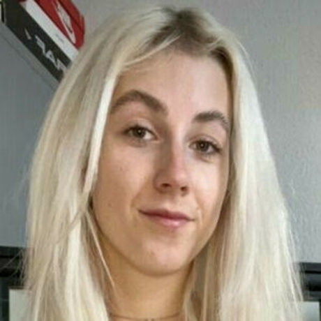 Lovely sarahh ポルノモデル ギャラリー