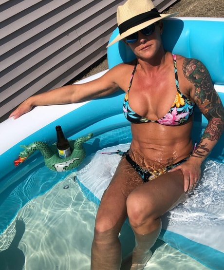 VixenActual エロティックなスター ギャラリー