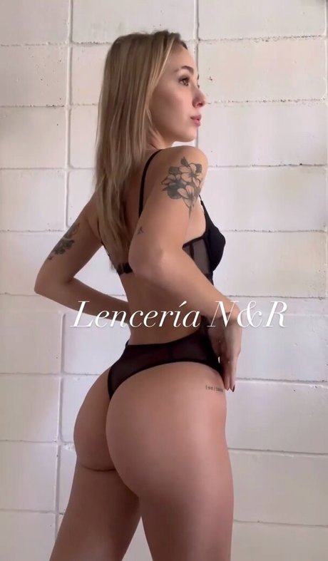 黒人ママオンリーファンズ パーフェクト 写真