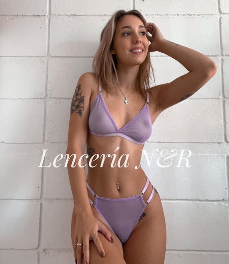 ティーン乱交OnlyFans ホット裸 ギャラリー