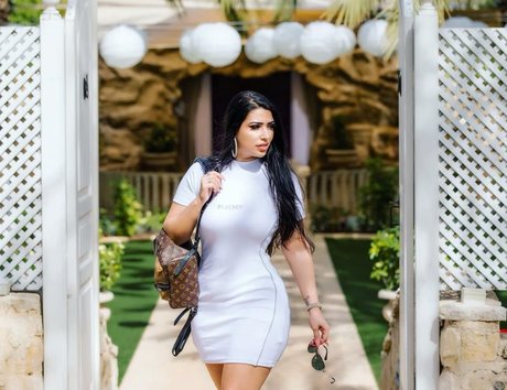 ポーグ xxx オンリーファンズ 無料 アーカイブ