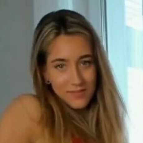 Lonelyflowerr 美しいモデル 写真