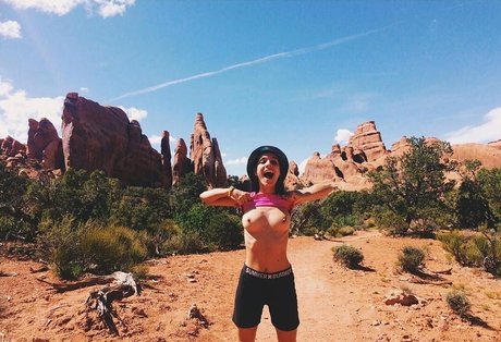 JOIアジアンOnlyFans えろ 画像