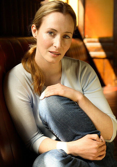 Genevieve O Reilly 美しいスター 写真