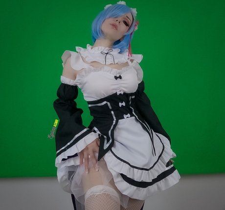 Egilea ASMR ヌードスター 写真