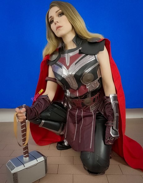 Egilea ASMR セクシーなスター 画像