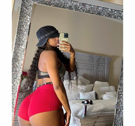 2024年のトップOnlyFans 無料セックス 画像