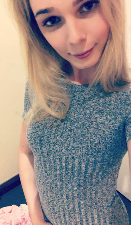 Julie Prim セクシーなスター 写真