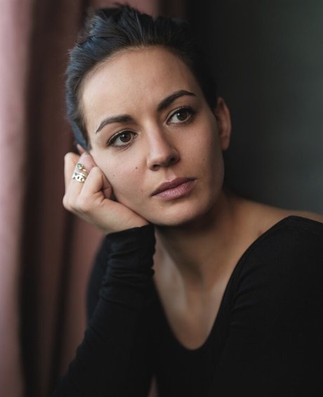 Antonia Desplat 美しいモデル 画像