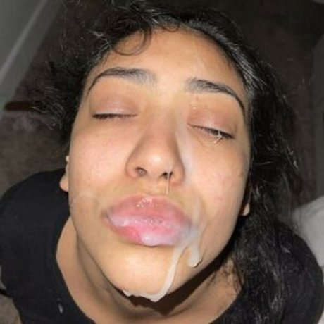 Liz ariasss エロティックなモデル 写真