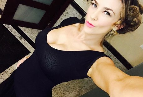 Aracely Arambula ポルノモデル 画像