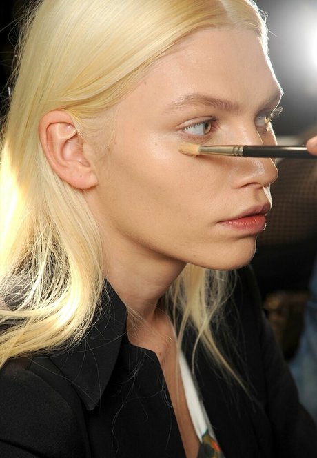 Aline Cleusa Weber 独占女優 ギャラリー