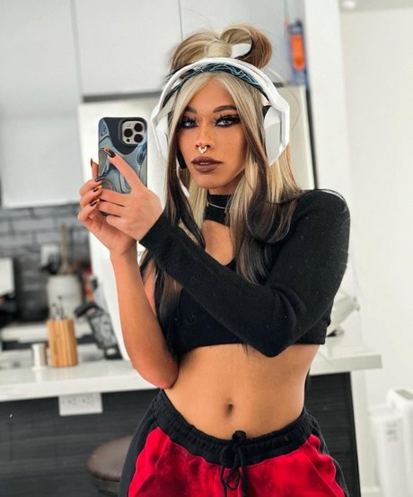 メコスジのオンリーファンズ 無料アダルト 写真