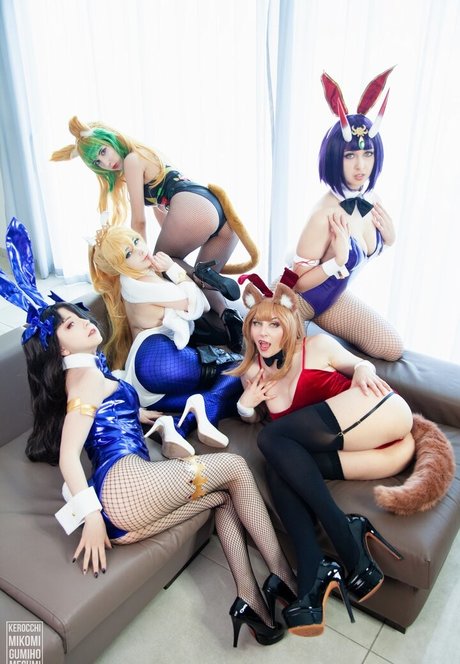 巨乳 パイズリ OnlyFans えろ 写真