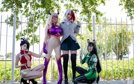 ママの足OnlyFans セクシー ギャラリー