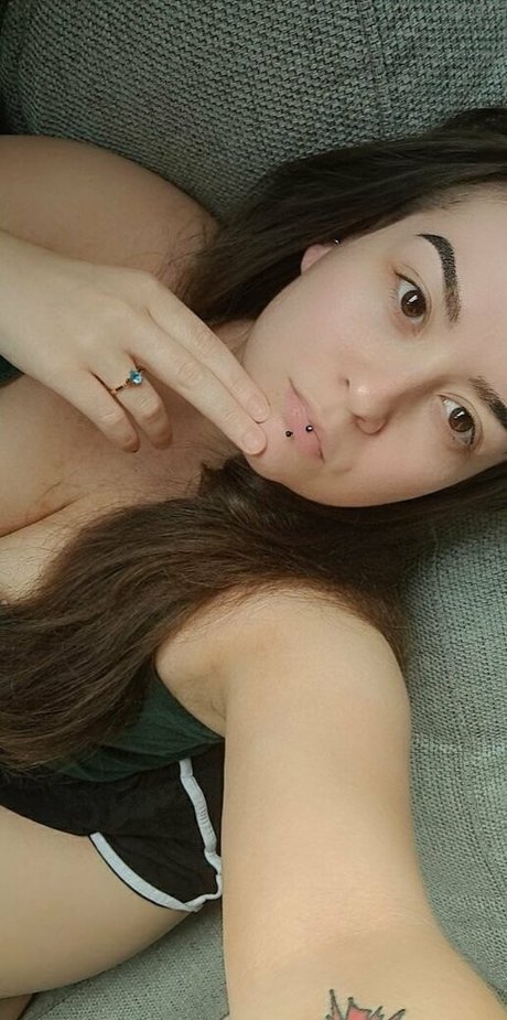 Knifecalledlust ポルノスター 素敵 写真