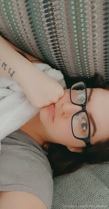 Knifecalledlust 独占ポルノスター 写真