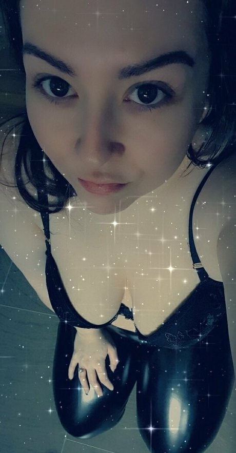 Knifecalledlust 完璧なポルノスター アーカイブ