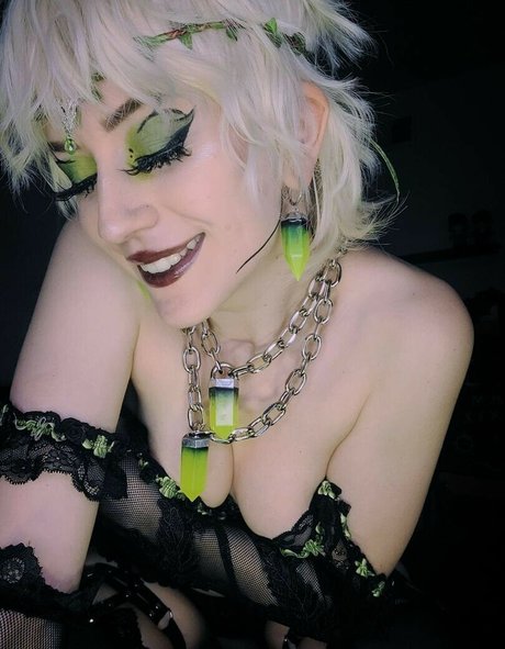 フィットネスインフルエンサーオンリーファンズ セクシーxxx アーカイブ