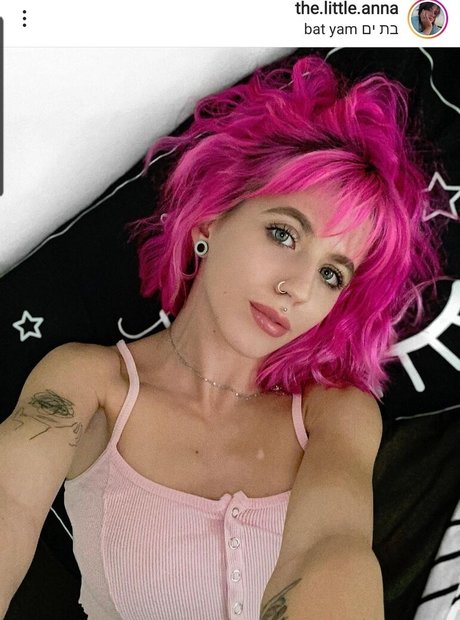 成熟した黒人女性オンリーファンズ アート裸 写真