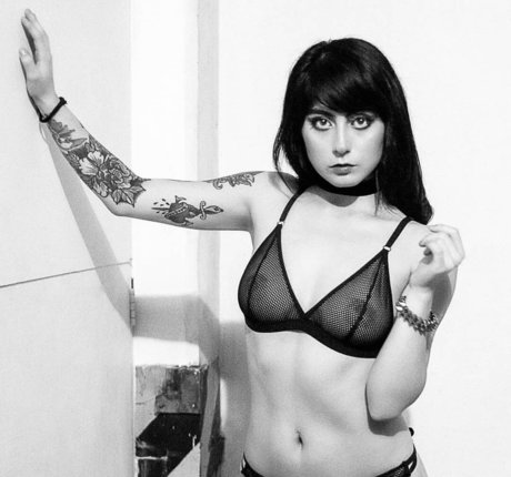 母乳オンリーファン セクシーxxx 画像