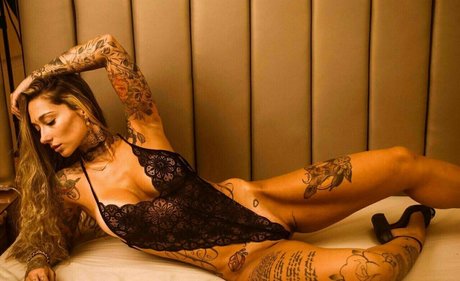 赤毛の太めOnlyFans ポルノ 写真