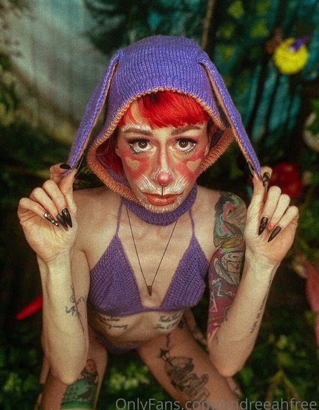 巨乳ブルネットオンリーファンズ 無料 画像