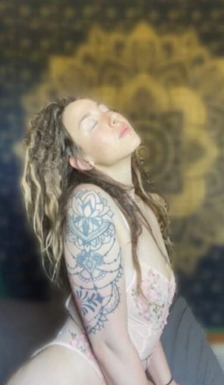 kodisagekhaoss 最高のモデル 写真