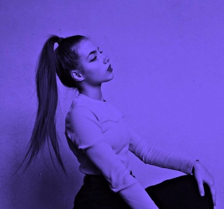 m chaika ポルノスター 可愛い ギャラリー