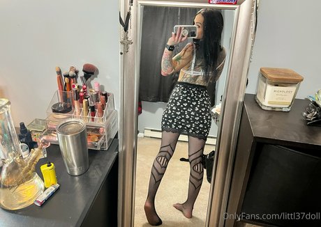 アジア人女性OnlyFans ベスト 写真