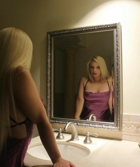 ソロオンリーファンズ ホットヌード 画像