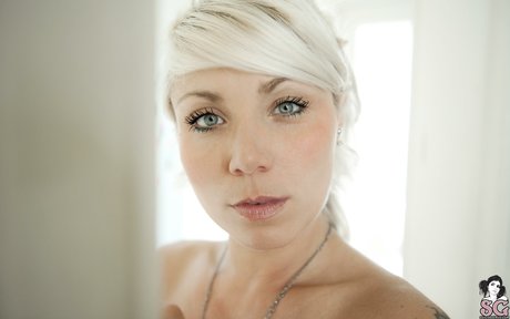 ランジェリー 熟女 OnlyFans ポルノグラフィック ギャラリー