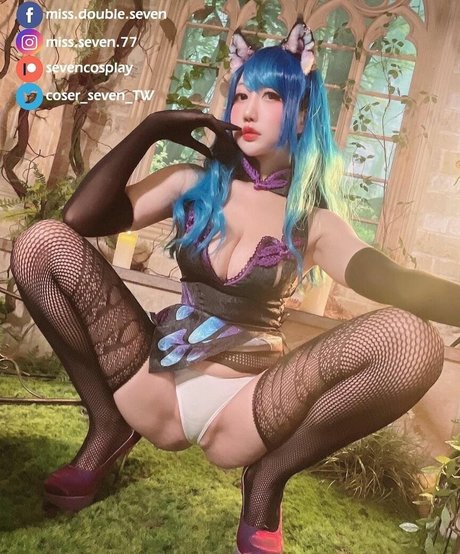 巨乳ブルネットオンリーファンズ ホット 画像