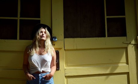 女性フィットネス オンリーファンズ アダルト無料 画像