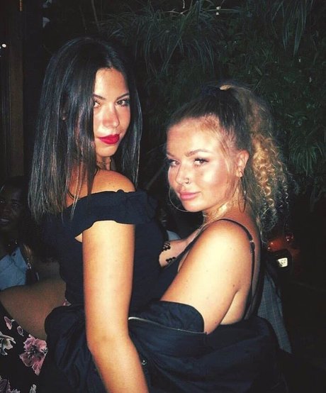 アラブのフェラチオOnlyFans 美しい ギャラリー