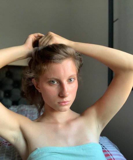 ルビーオンリーファン ベスト 写真