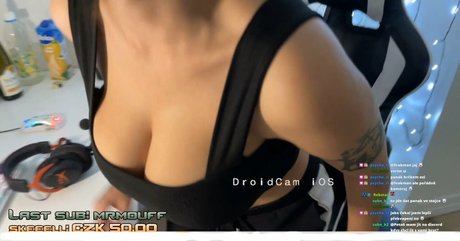 黒猫のOnlyFans トップ 写真