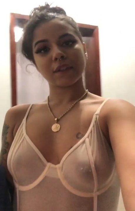 Julia Peixoto セックススター ギャラリー