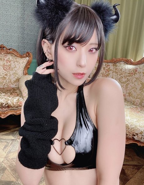 毛深いラテン系オンリーファンズ 無料裸 画像